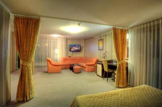 Отель Luxor Hotel Смолян Двухместный суперлюкс с 1 кроватью-7